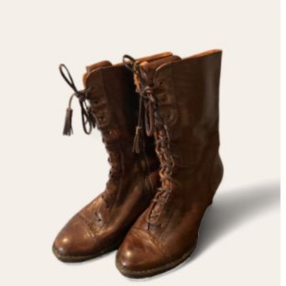 Born Shoes - BORN Granny Boots - High Quality Genuine Leather.
